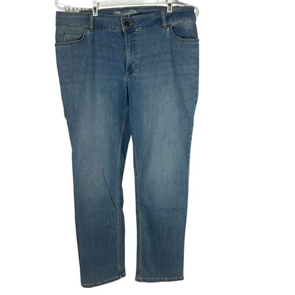 Wrangler Womens Straight Leg Medium Wash Denim Jeans Size 19 X 34 New - Picture 1 of 6